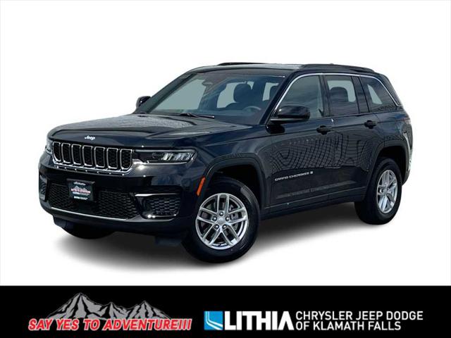 2025 Jeep Grand Cherokee GRAND CHEROKEE LAREDO X 4X4