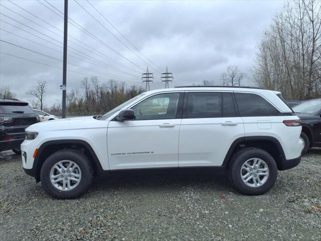 2025 Jeep Grand Cherokee GRAND CHEROKEE LAREDO 4X4