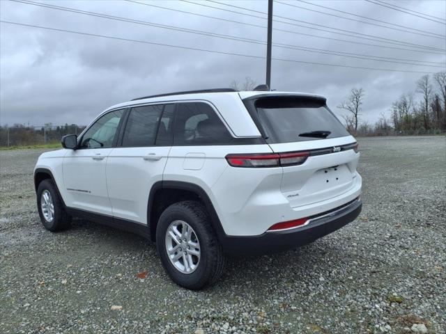 2025 Jeep Grand Cherokee GRAND CHEROKEE LAREDO 4X4