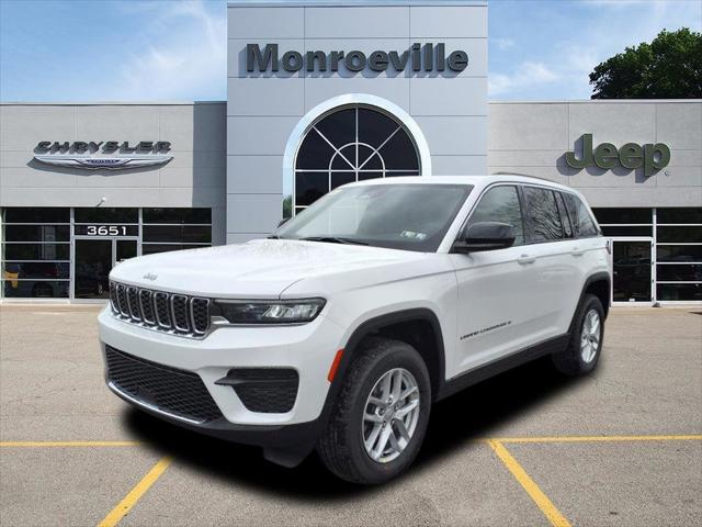 2025 Jeep Grand Cherokee GRAND CHEROKEE LAREDO X 4X4