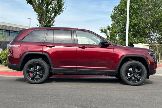 2025 Jeep Grand Cherokee GRAND CHEROKEE ALTITUDE X 4X4