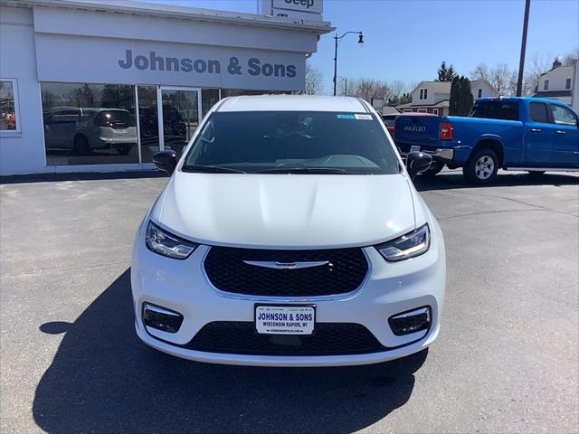 2025 Chrysler Pacifica PACIFICA SELECT AWD