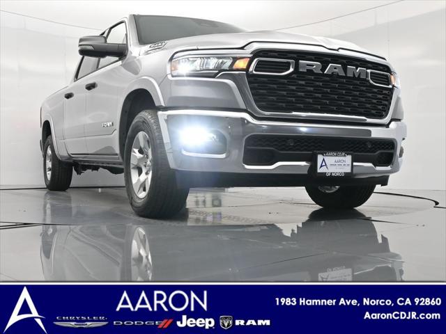 2025 RAM Ram 1500 RAM 1500 BIG HORN CREW CAB 4X4 64 BOX
