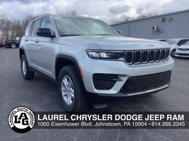 2025 Jeep Grand Cherokee GRAND CHEROKEE LAREDO 4X4