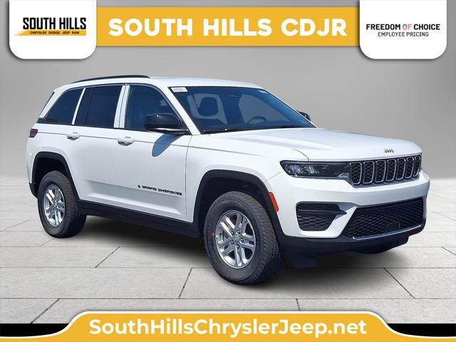 2025 Jeep Grand Cherokee GRAND CHEROKEE LAREDO 4X4