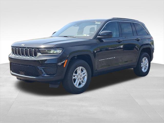 2025 Jeep Grand Cherokee GRAND CHEROKEE LAREDO 4X4
