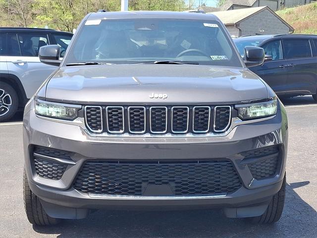 2025 Jeep Grand Cherokee GRAND CHEROKEE LAREDO 4X4