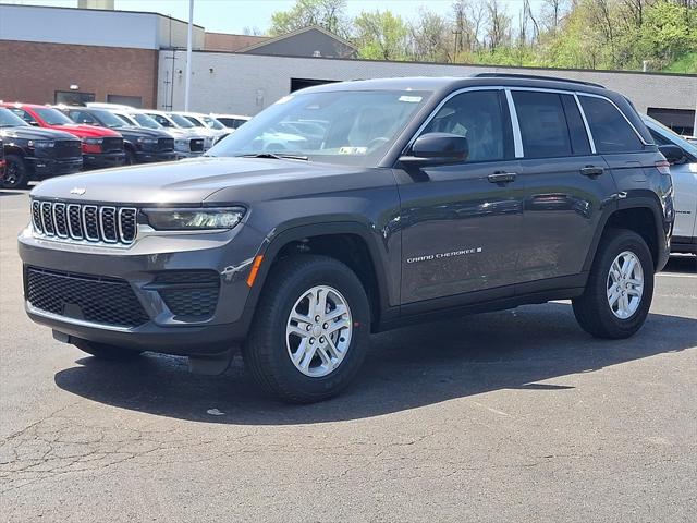 2025 Jeep Grand Cherokee GRAND CHEROKEE LAREDO 4X4