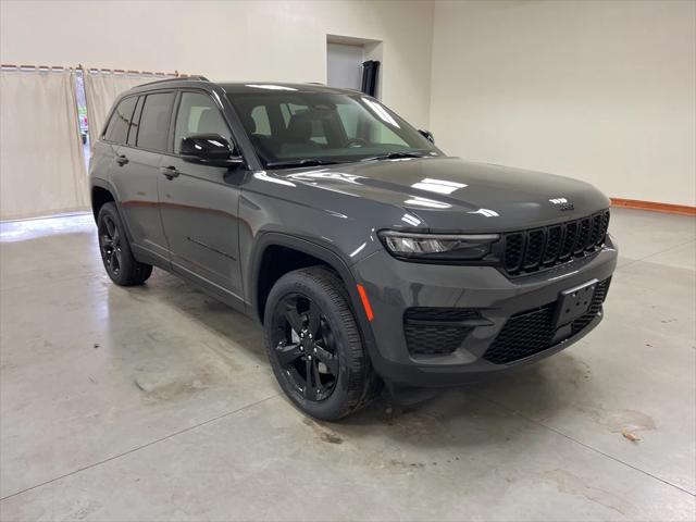 2025 Jeep Grand Cherokee GRAND CHEROKEE ALTITUDE X 4X4