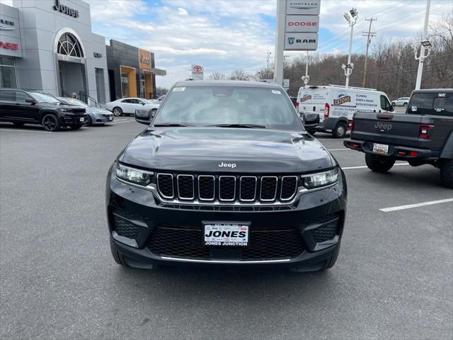 2025 Jeep Grand Cherokee GRAND CHEROKEE LAREDO X 4X4