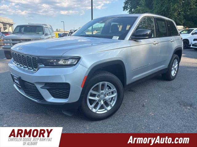 2025 Jeep Grand Cherokee GRAND CHEROKEE LAREDO X 4X4 2025 Jeep Grand Cherokee GRAND CHEROKEE LAREDO X 4X4