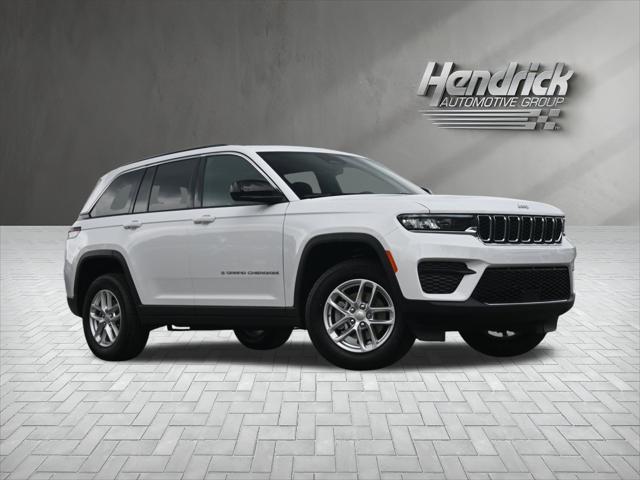 2025 Jeep Grand Cherokee GRAND CHEROKEE LAREDO X 4X2