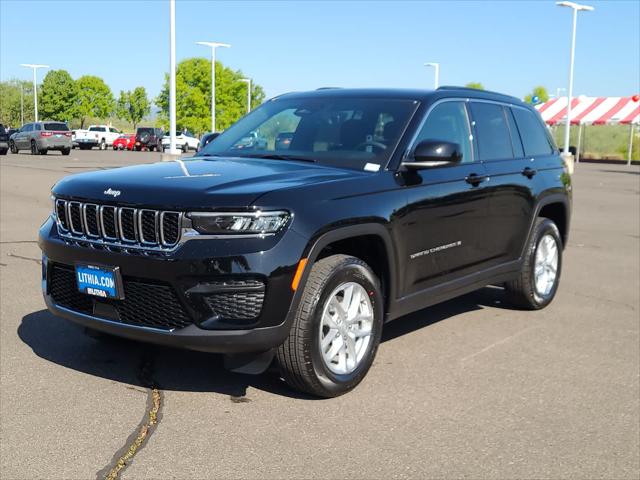2025 Jeep Grand Cherokee GRAND CHEROKEE LAREDO X 4X4
