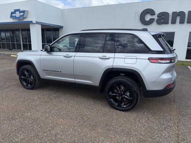 2025 Jeep Grand Cherokee GRAND CHEROKEE ALTITUDE 4X2