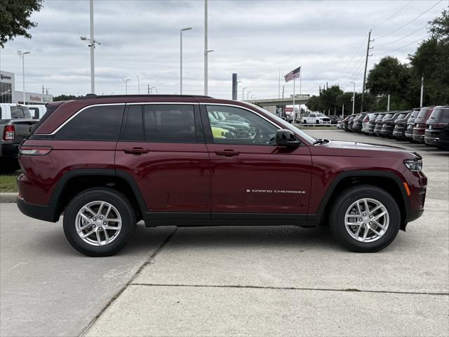2025 Jeep Grand Cherokee GRAND CHEROKEE LAREDO X 4X2