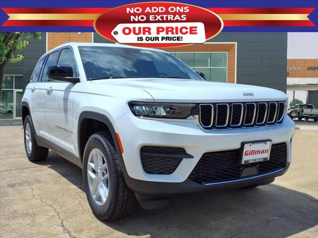 2025 Jeep Grand Cherokee GRAND CHEROKEE LAREDO X 4X4