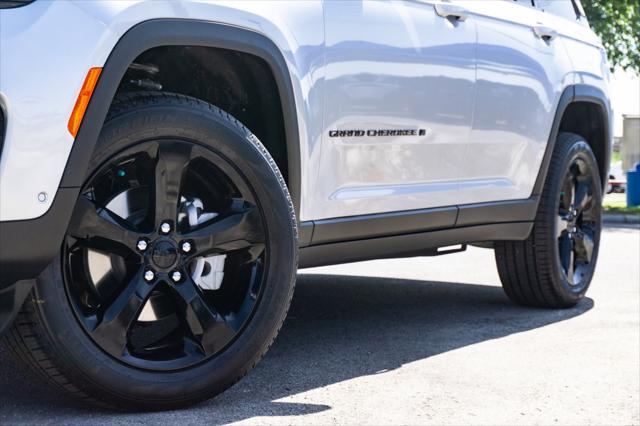 2025 Jeep Grand Cherokee GRAND CHEROKEE LIMITED 4X2