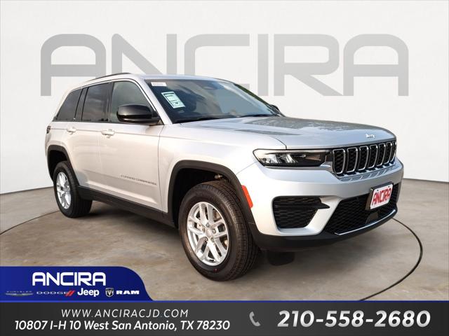 2025 Jeep Grand Cherokee GRAND CHEROKEE LAREDO X 4X2