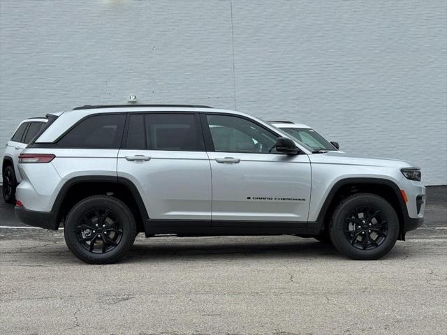 2025 Jeep Grand Cherokee GRAND CHEROKEE ALTITUDE X 4X4