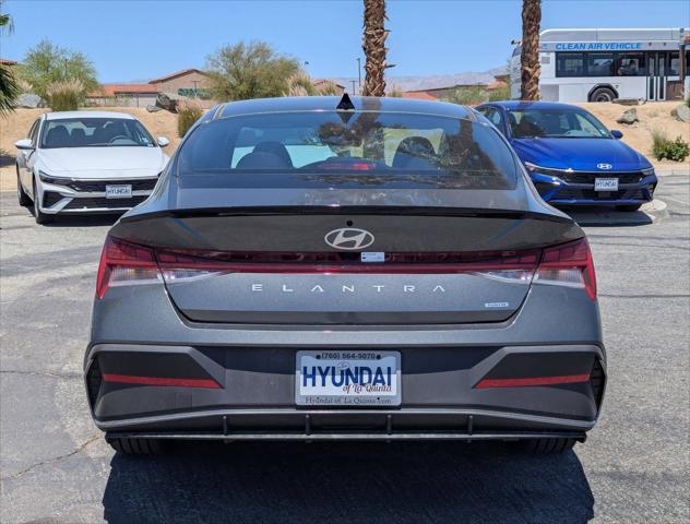 2025 Hyundai Elantra Hybrid Limited