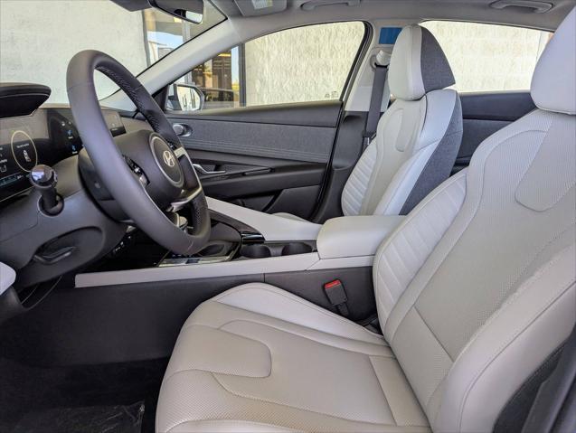 2025 Hyundai Elantra Hybrid Limited