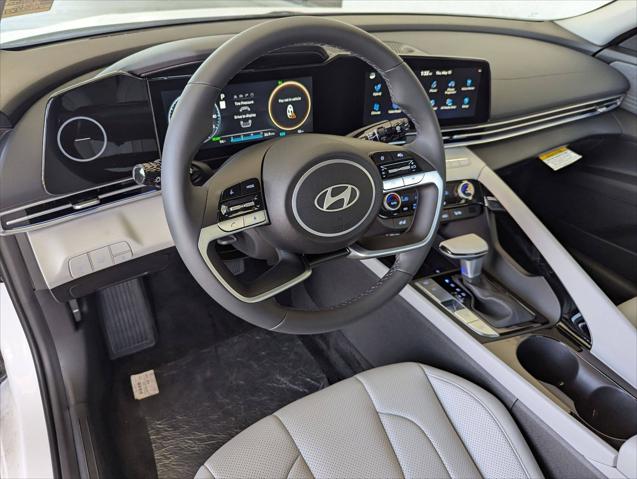 2025 Hyundai Elantra Hybrid Limited