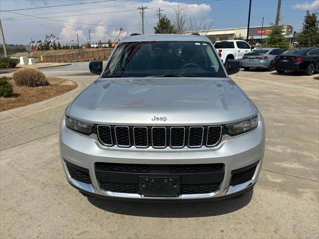 2023 Jeep Grand Cherokee L Laredo 4x4