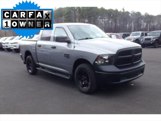 2022 RAM 1500 Classic Tradesman Crew Cab 4x4 57 Box