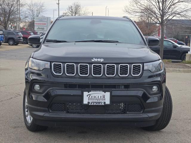 2025 Jeep Compass COMPASS LATITUDE 4X4