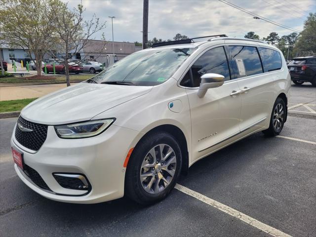 2024 Chrysler Pacifica Hybrid Pinnacle