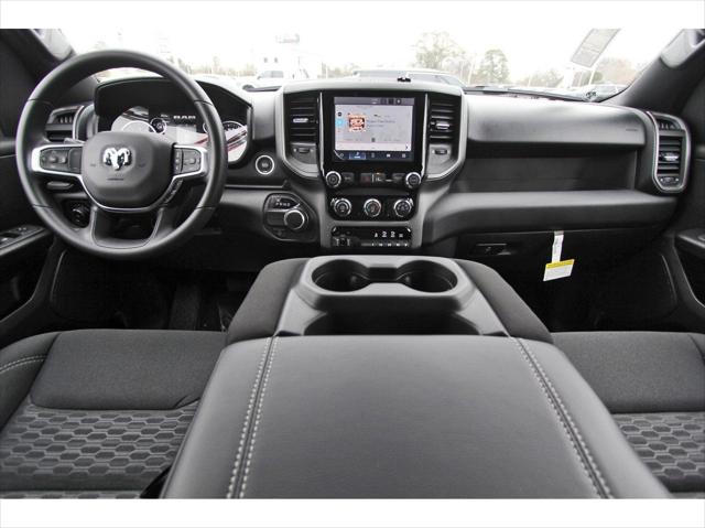2025 RAM Ram 1500 RAM 1500 TRADESMAN CREW CAB 4X2 57 BOX