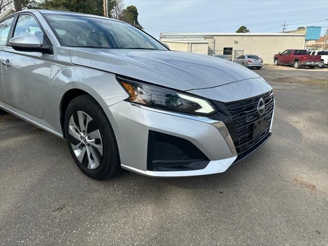 2023 Nissan Altima S FWD