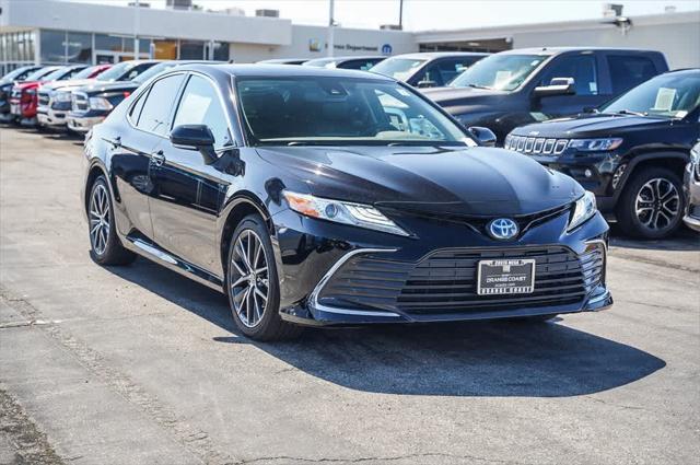 2022 Toyota Camry XLE Hybrid