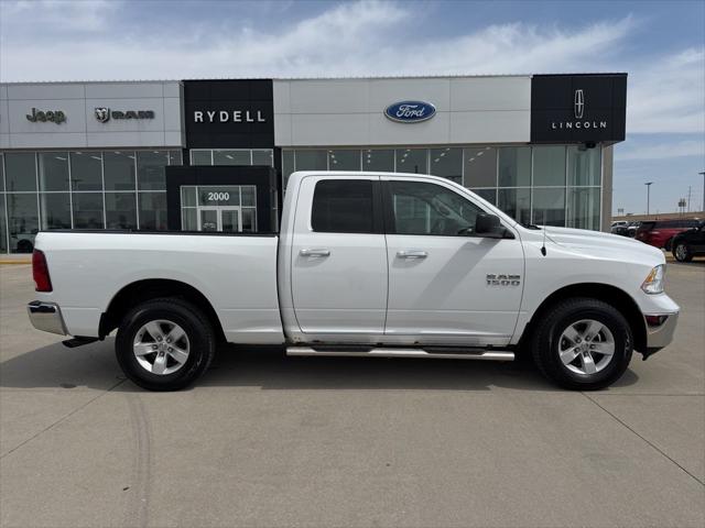2016 RAM 1500 SLT