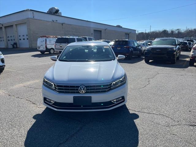 2018 Volkswagen Passat 2.0T SE