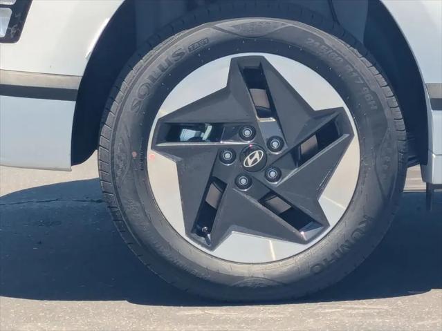 2025 Hyundai Kona EV SEL