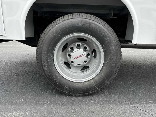 2025 GMC Sierra 3500HD Pro