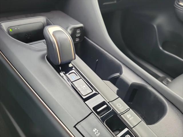 2023 Toyota Crown Limited