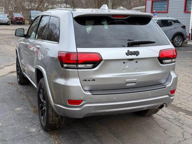 2021 Jeep Grand Cherokee Laredo X 4x4