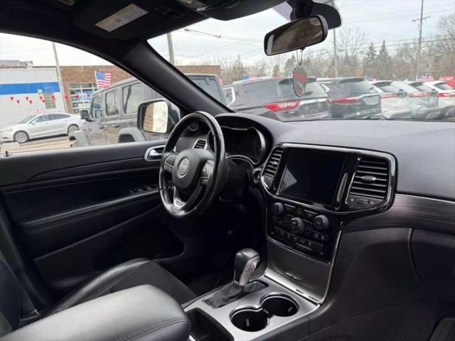 2021 Jeep Grand Cherokee Laredo X 4x4