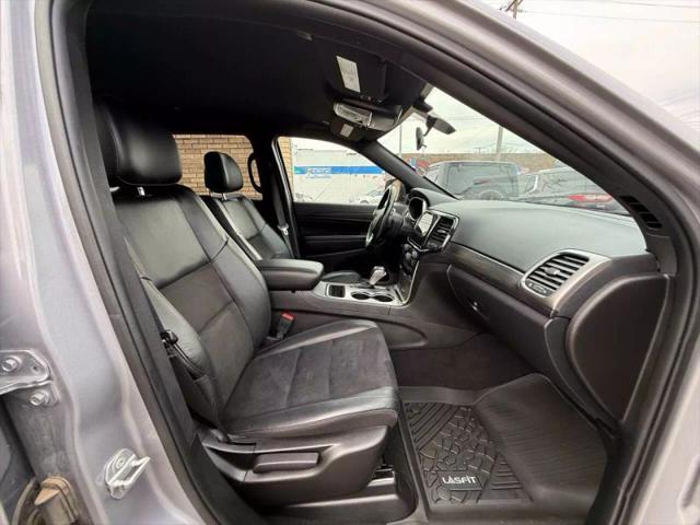 2021 Jeep Grand Cherokee Laredo X 4x4