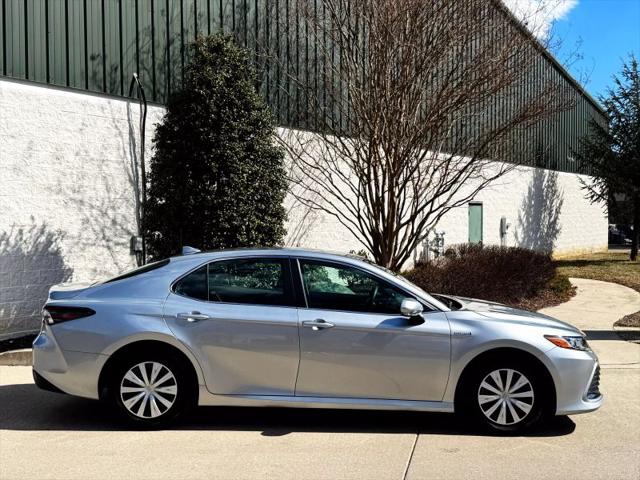 2021 Toyota Camry LE Hybrid