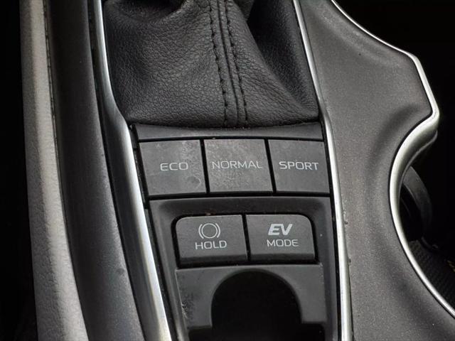 2021 Toyota Camry LE Hybrid