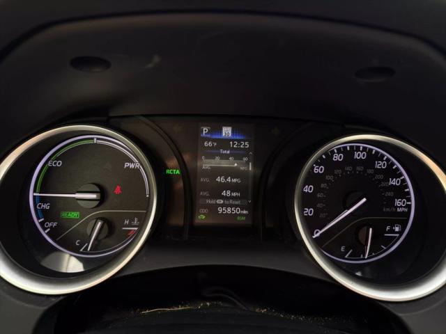 2021 Toyota Camry LE Hybrid