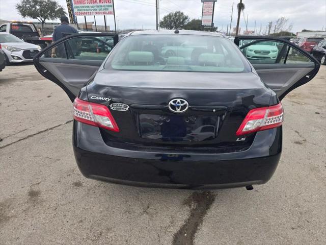 2011 Toyota Camry LE