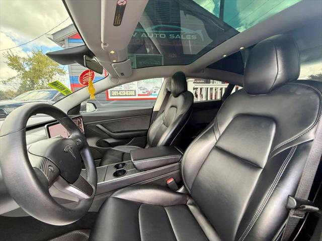 2019 Tesla Model 3 Standard Range Plus