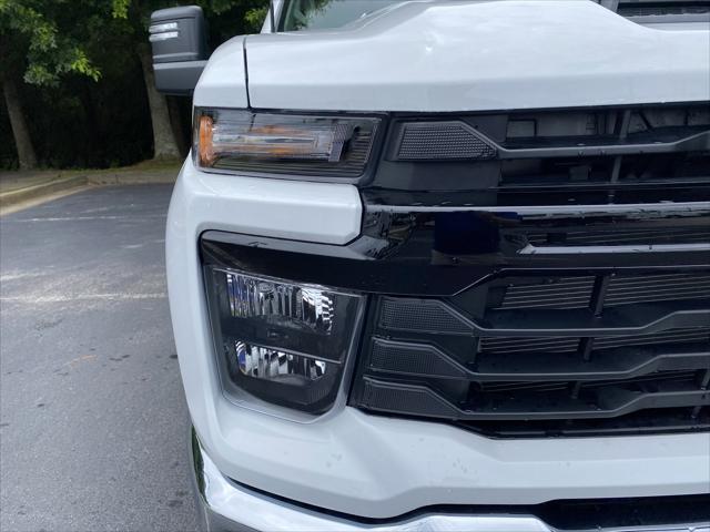 2025 Chevrolet Silverado 2500HD 4WD Double Cab Long Bed Work Truck