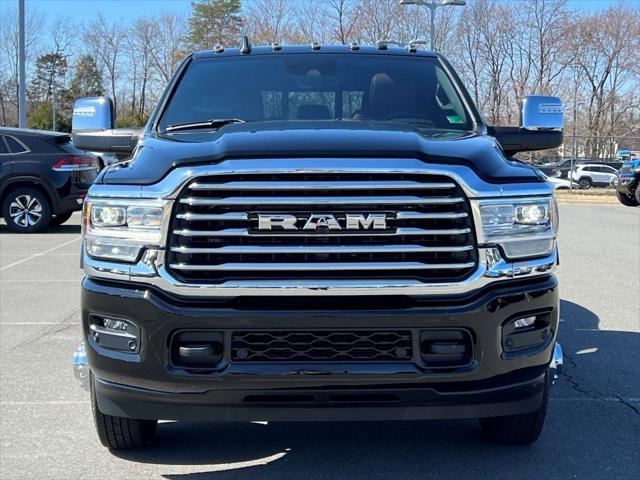 2024 RAM 3500 Limited Longhorn Mega Cab 4x4 64 Box