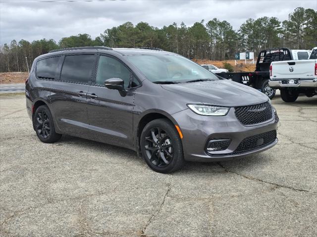 2023 Chrysler Pacifica Touring L AWD