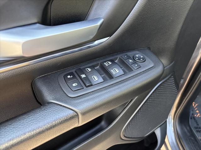 2024 Ram 1500 Big Horn Crew Cab 4x4 64 Box